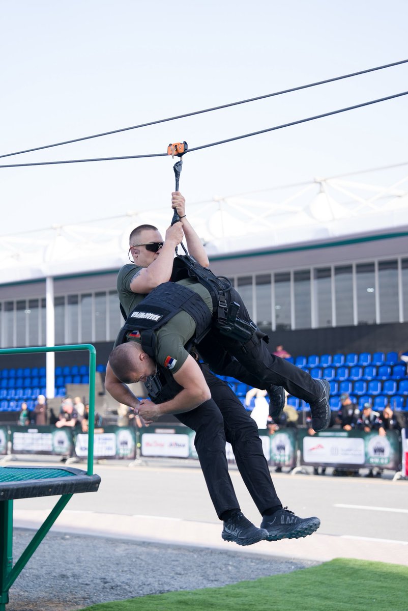 🇷🇸🇦🇪 Serbia at the @swat_challenge in Dubai represented by three elite teams:

🐍Special Operations Military Police Detachment “Cobras”
⚔️Special Anti-Terrorist Unit (SAJ)
🛡️Gendarmerie

At one of the world’s most prestigious competitions for special forces units, featuring 100+ 