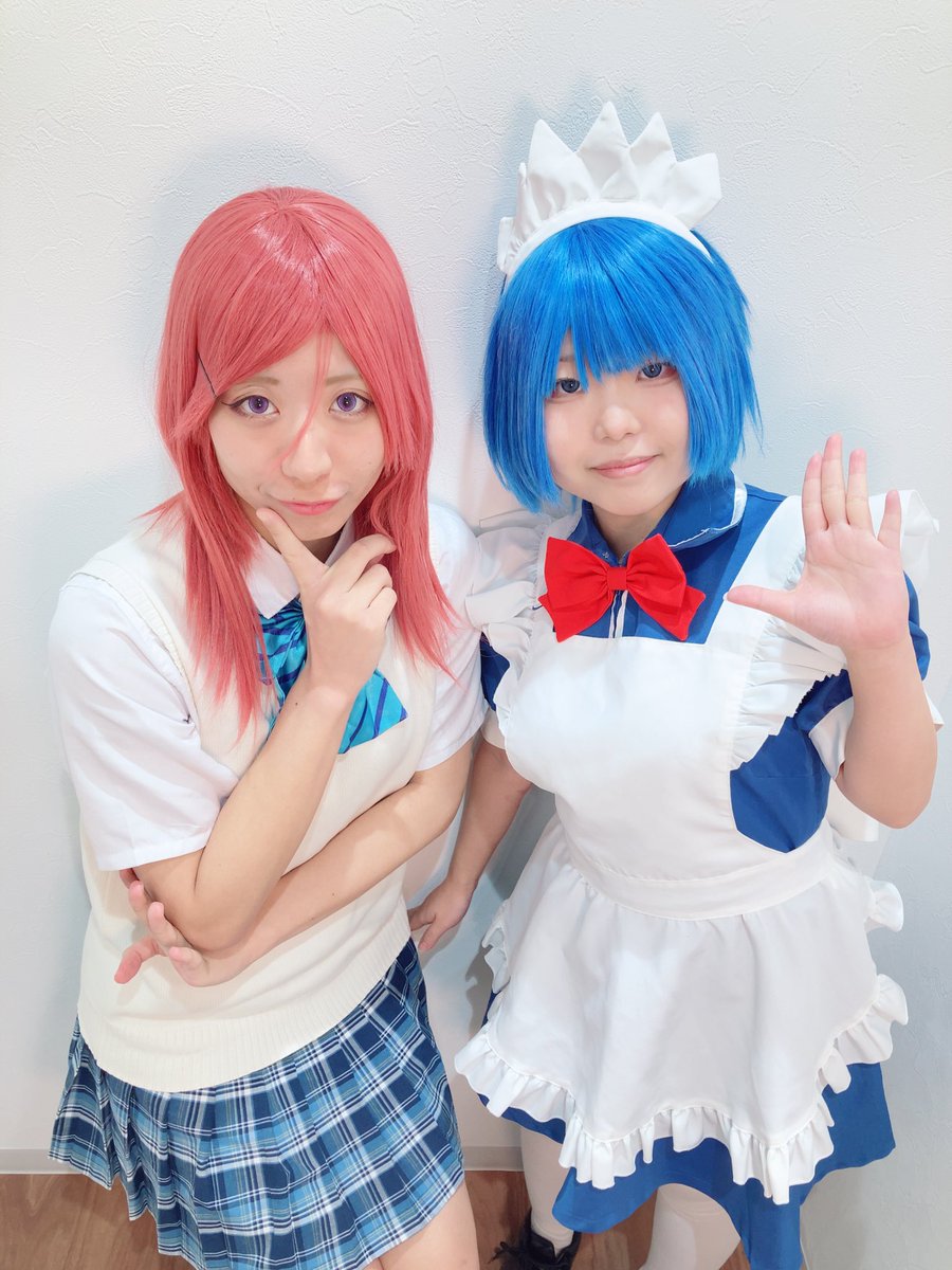 皆様こんばんはー💕
本日すず･しずくでOPEN!!
後ほどマカ･いおり合流です( *´꒳`*)

月曜日ーー‼️
1週間始め頑張ったご褒美にみんなでりんくる来てたくさん歌いましょー⸜(*'ᗜ'*)⸝
eこねではお肉祭り🍖
これははしごするしかない!!(ง ˘ω˘ )ว

本日は25時まで営業🎤
ご来店お待ちしております❣️