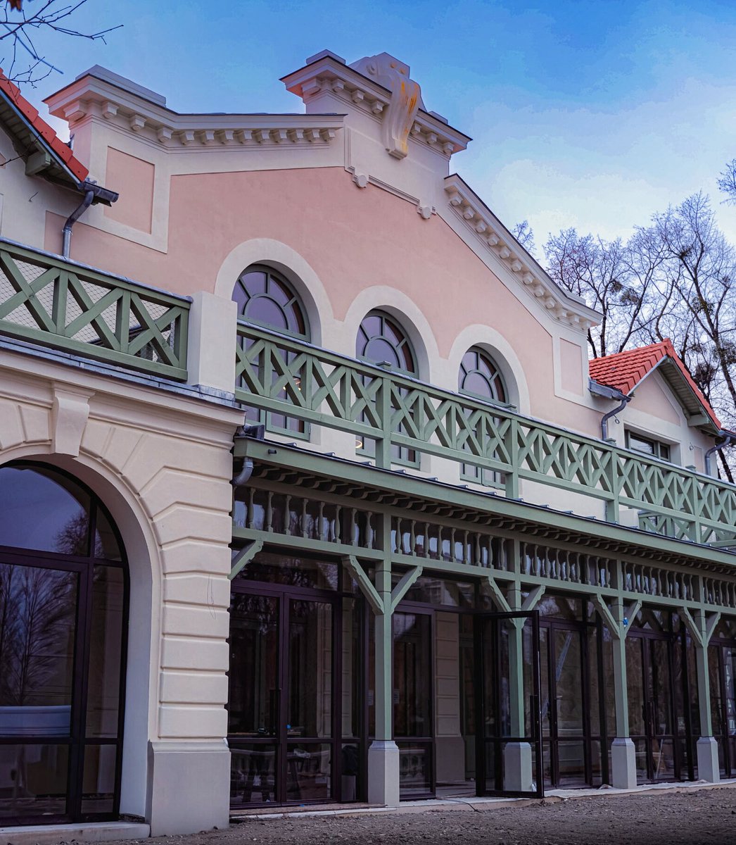 🟠 𝗢𝘂𝘃𝗲𝗿𝘁𝘂𝗿𝗲 𝗲𝘅𝗰𝗲𝗽𝘁𝗶𝗼𝗻𝗻𝗲𝗹𝗹𝗲 ! 👏 
Le 21 février, #ThononlesBains inaugure sa Villa Eugénie en lançant une exposition consacrée au Second Empire et à l'intimité de Napoléon III grâce à de superbes prêts de la <a href="/FondaNapoleon/">Fondation Napoléon</a> ! 🙌