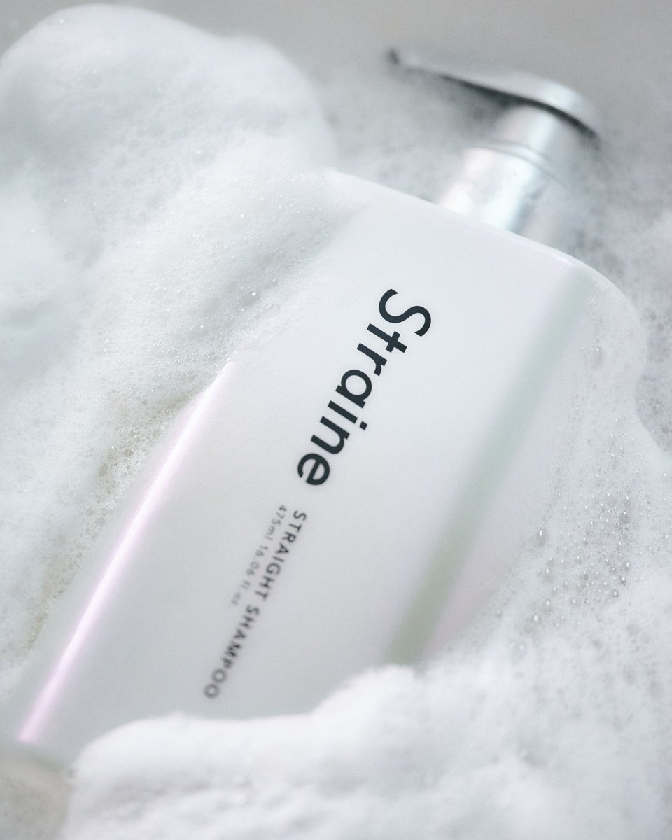 冬のヘアケアどうしてますか？
乾燥・静電気・摩擦で髪が乱れる前に…
世界初処方*1ストレートシルクケア成分*2配合の
Straineで冬のケアをしましょう🫧

もっと詳しく知りたいあなたはこちら
👉straine.jp