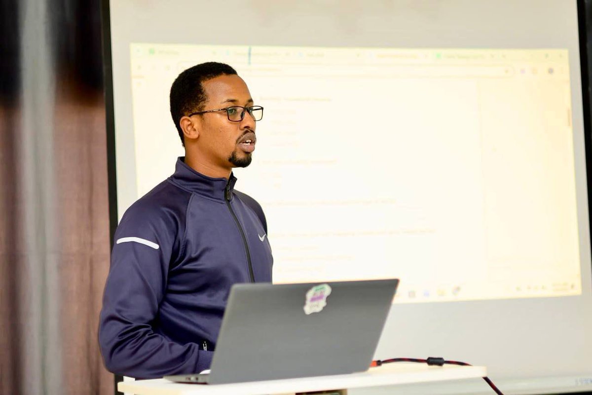 hiraadinst's tweet photo. Data Collection and Familiarization Roundtable Discussion

Hiraad Institute conducted a data collection and familiarization roundtable discussion to orient the research and data collection team on three research projects. https://t.co/qbXZqoLVGw