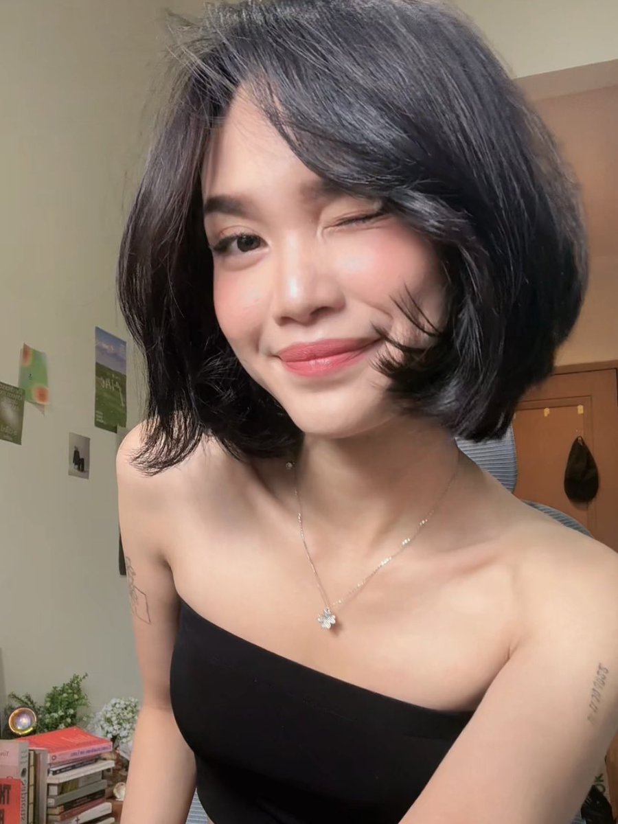 annotherdays's tweet photo. rambut pendek ternyata bikin aku lebih centil https://t.co/C3iZoiil66