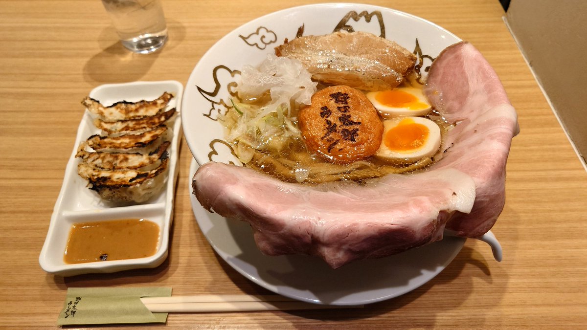 totochan tweet media