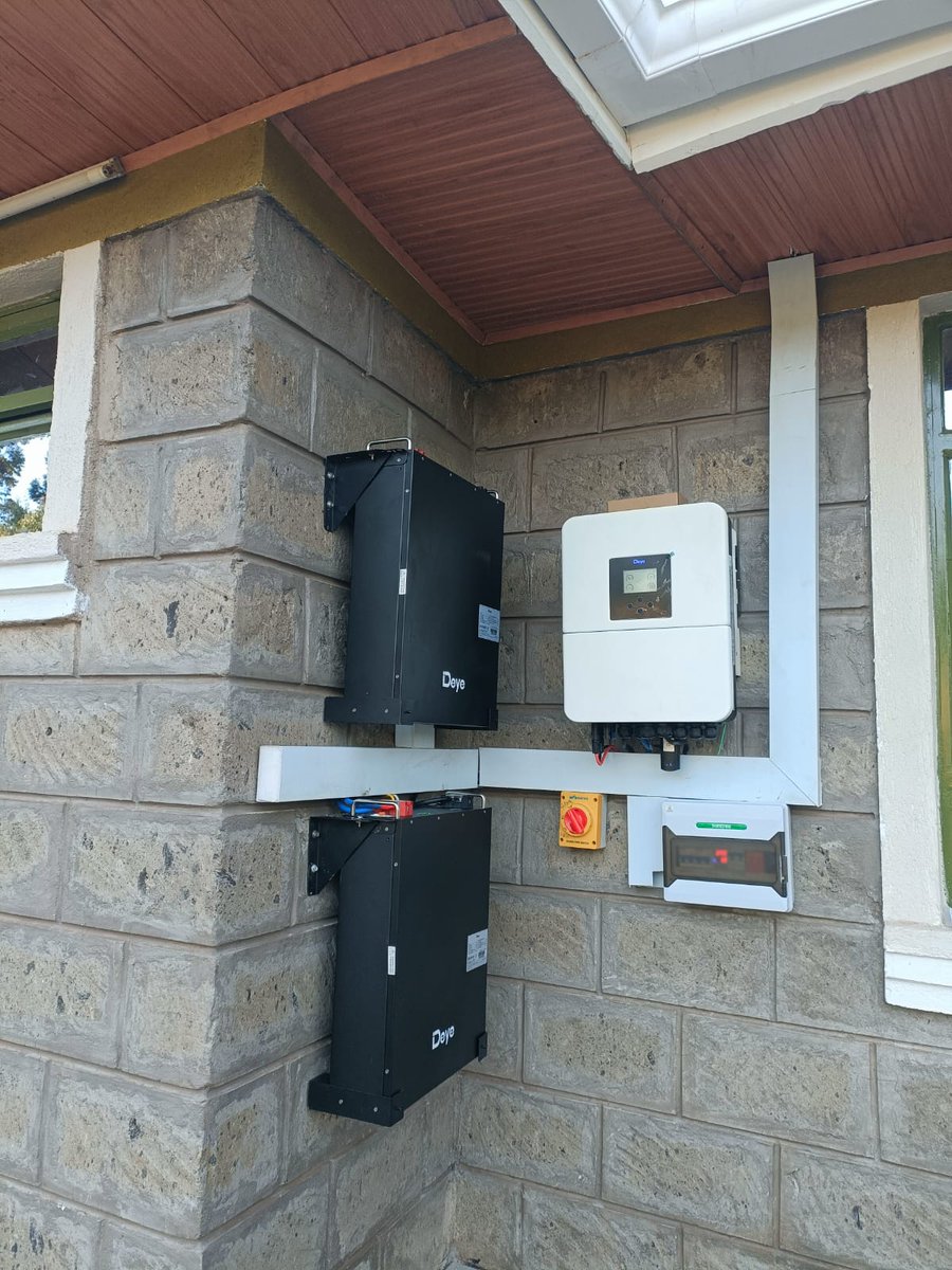 EnergyGrat6369's tweet photo. Reliable solar power that saves costs and secures the future ☀️⚡
We design and install solar systems for homes, schools &amp; businesses.

📍 Ruiru, Spur Mall – 3rd Floor, Room T18

#SolarEnergy #CleanEnergy #GoSolar #RenewablePower #GratiaEnergy #Kenya https://t.co/Hl4ZJU9JdE