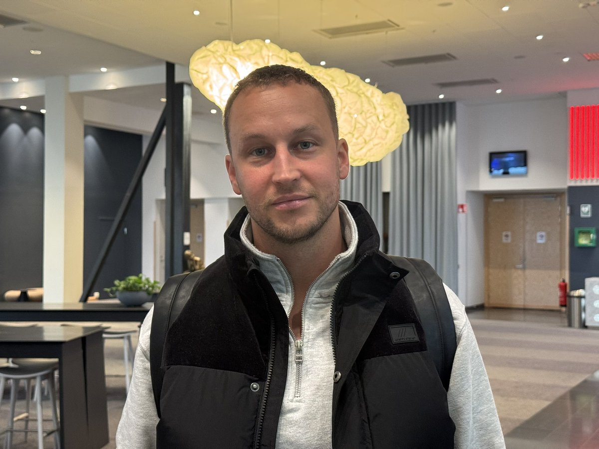 Jonathan Ederström gästar AYS i veckan från Spanien. Frågor?