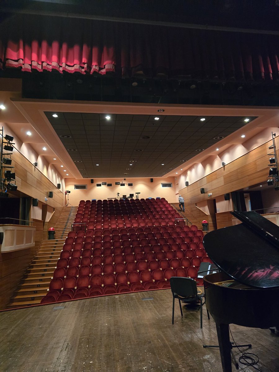 umbria ensemble tweet media