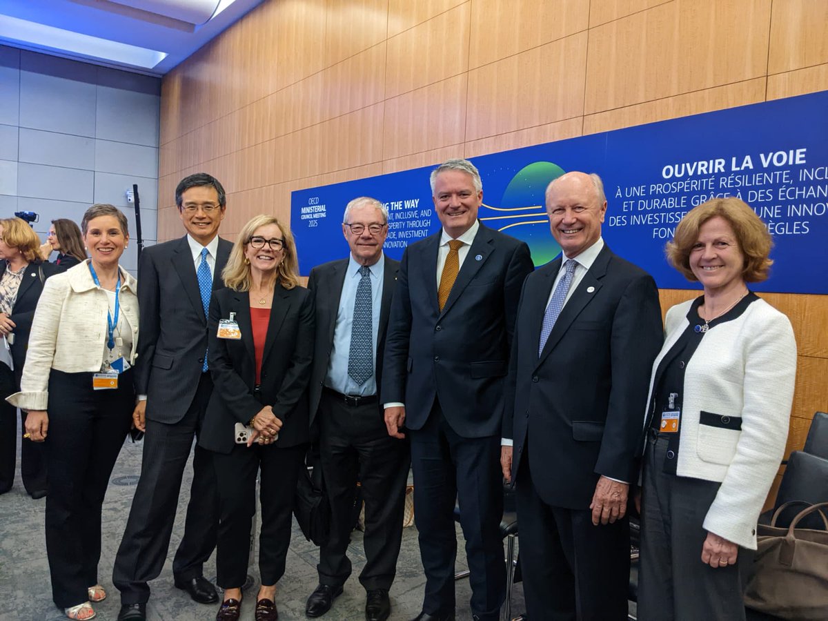 Business at OECD tweet media