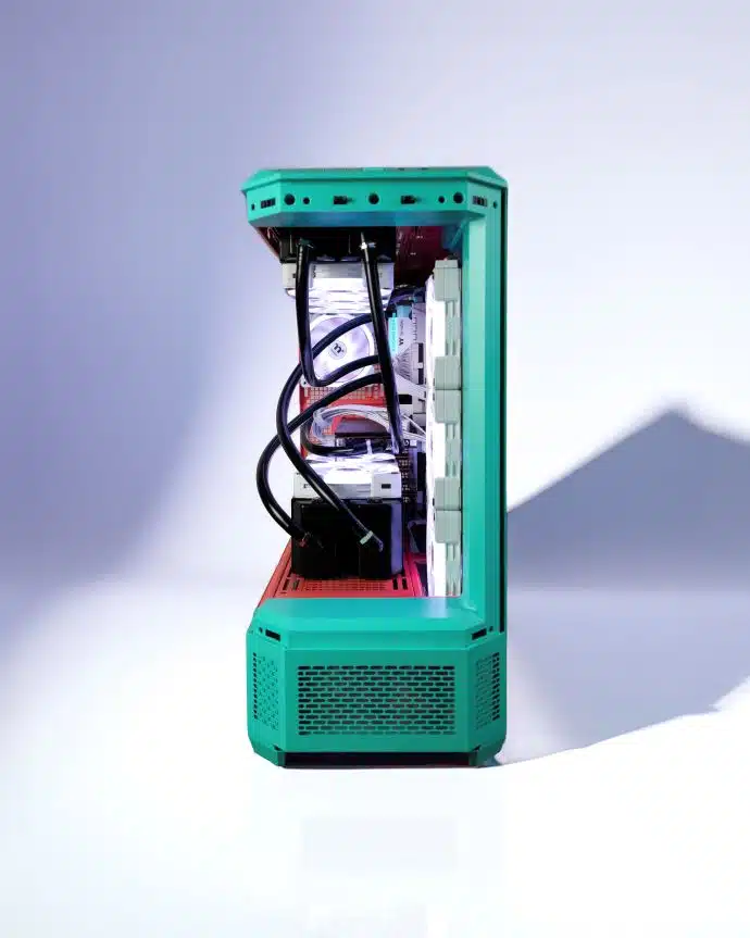 ThermaltakeInc's tweet photo. View 600 Mint Strawberry turns clean cable work and icy RGB into a full visual treat.

Pastel tones meet serious airflow, proving that performance builds can still have flavor. 🍓💚

Built by @cpk_nicolas

#Thermaltake #View600 #PCBuild #CustomPC #PastelBuild #PCEnthusiast https://t.co/AjwyBWNpDV