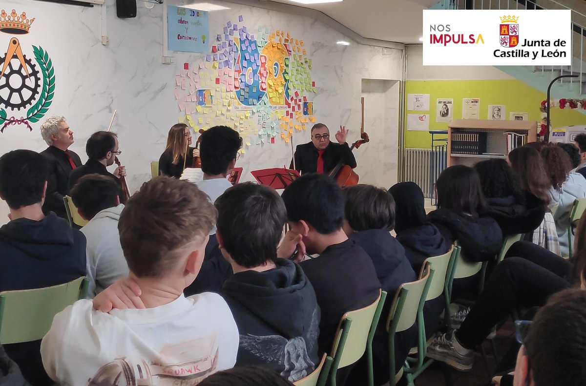 ieslamerced's tweet photo. Para celebrar el día de la paz, en el IES La Merced disfrutamos de un concierto a cargo del cuarteto Dolci Corde, organizado como parte del proyecto En qué mundo vivimos.

#eQMV https://t.co/u7PCrn4mFn