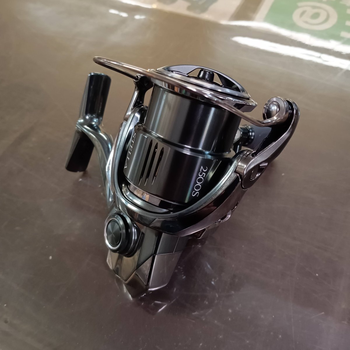 シマノ 22ステラ 2500S を買取しました。 美品でコンディション良好