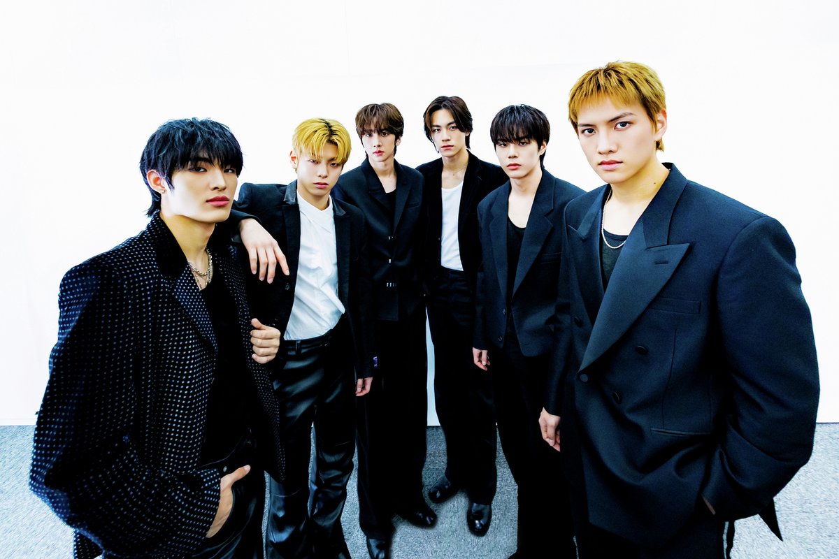 【ch1】
🗓️14(土)よる6時～
#82MAJOR CONCERT <BEBEOM : BE THE TIGER> in JAPAN「独占生中継」🐯

＼⋱✨撮りおろしカット第1弾を公開✨⋰ ／
✅スカパー！番組配信でPC・スマホでの視聴🆗
✅プレゼントキャンペーンも実施中🎁

番組詳細はこちら👇
tv-asahi.co.jp/ch/contents/va…

#82메이저 #82メジャー