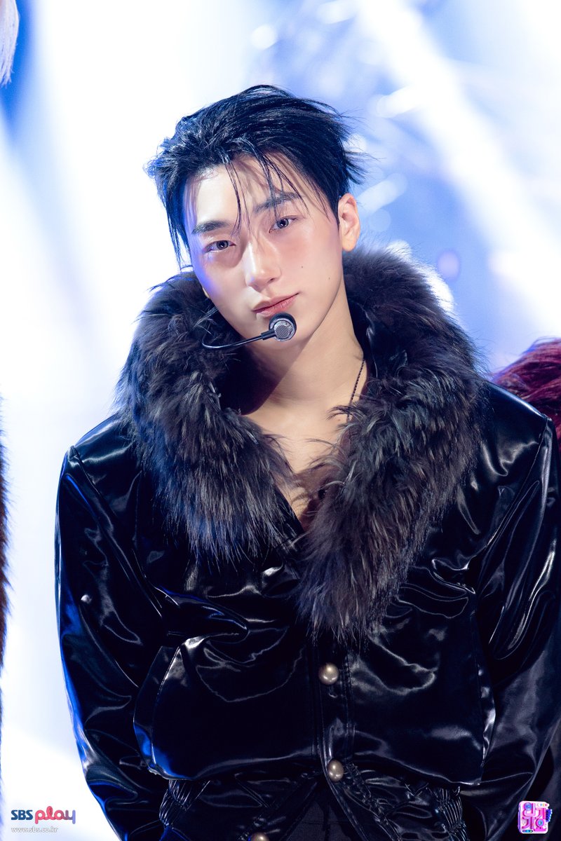 📸260208 인기가요 #현장포토

월요병 치료제🧪
: 에이티즈가 pumpin' 해주는 #Adrenaline
티니들 사랑 막 활활 타오르게❤️‍🔥
도파민 폭발 컴백 현장포토 도착💥(워! 워!)

MORE🔗programs.sbs.co.kr/enter/gayo/vis…

#인기가요 #Inkigayo #에이티즈 #ATEEZ <a href="/ATEEZofficial/">ATEEZ(에이티즈)</a>