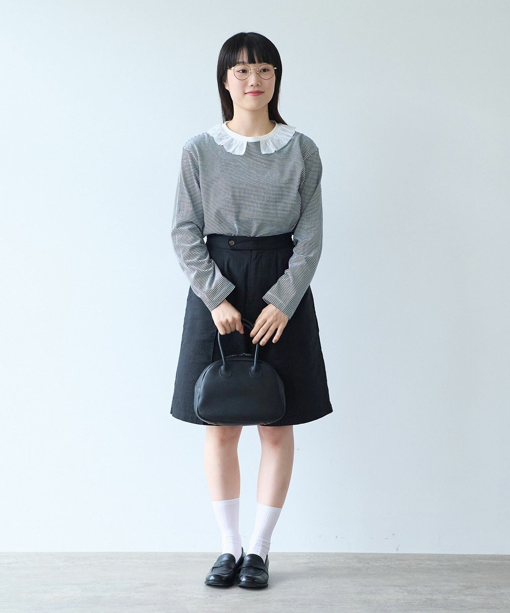 bulle de savon 本日入荷！ フリルとボーダーを掛け合わせしたロンTが