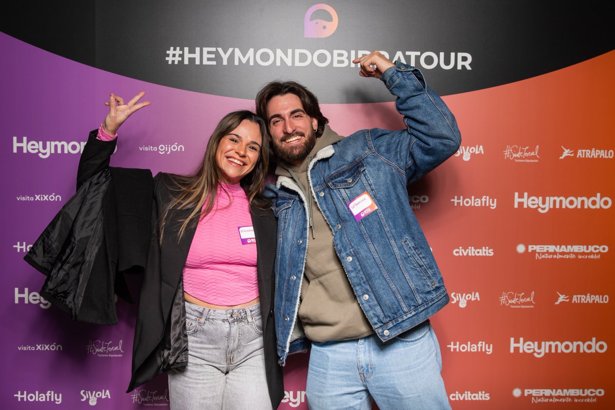 LaMochiladeMama's tweet photo. ¡Siguen llegando los fotones del photocall de #HeymondoBirratour! 

El próximo año deberíamos hacer un concurso a la foto más molona 😜 https://t.co/NwRN5wdE5N