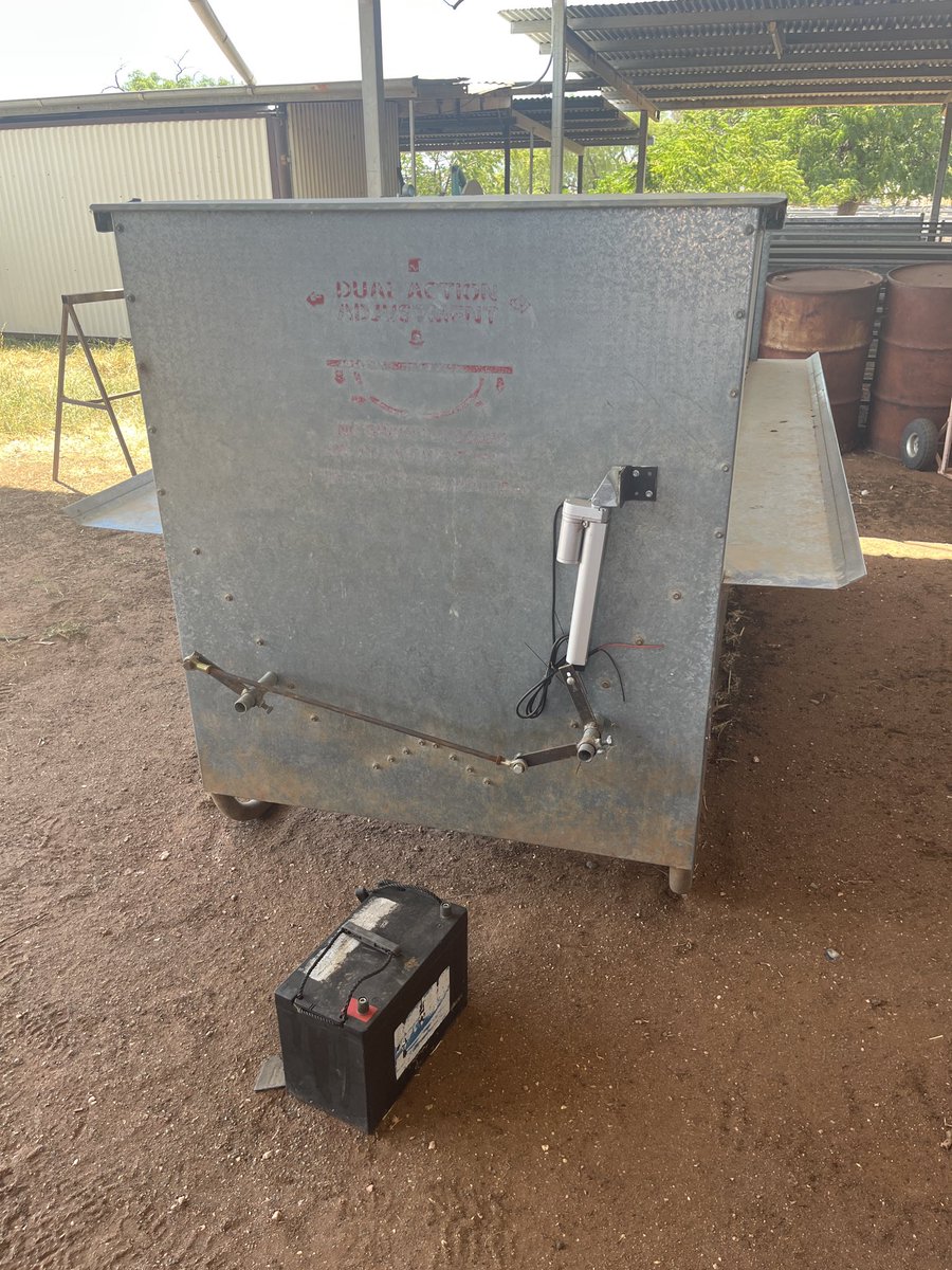 For Flocks sake tweet media