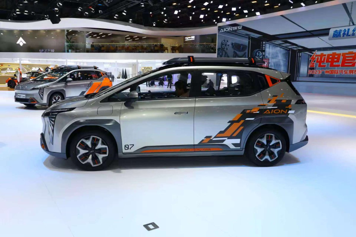 HaokunHan's tweet photo. Some cars just fit your life before you even think about it. The AION Y 2023 Plus feels easy, modern, and worry-free—perfect for daily runs, weekend plans, and everything in between. Those who get it are already paying attention. https://t.co/a5ZWTaTWPK