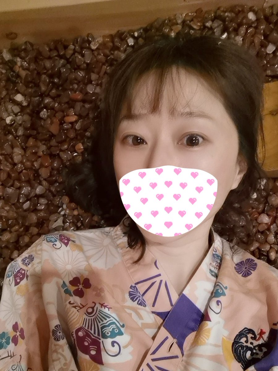 anqi67's tweet photo. 真愛來的時候，你會發現它根本不用你費腦筋去挑
眼睛一亮，心就定了，超簡單！😊
#單親媽媽 #熟女 #幼稚園老師 https://t.co/vjSVOJ8khe