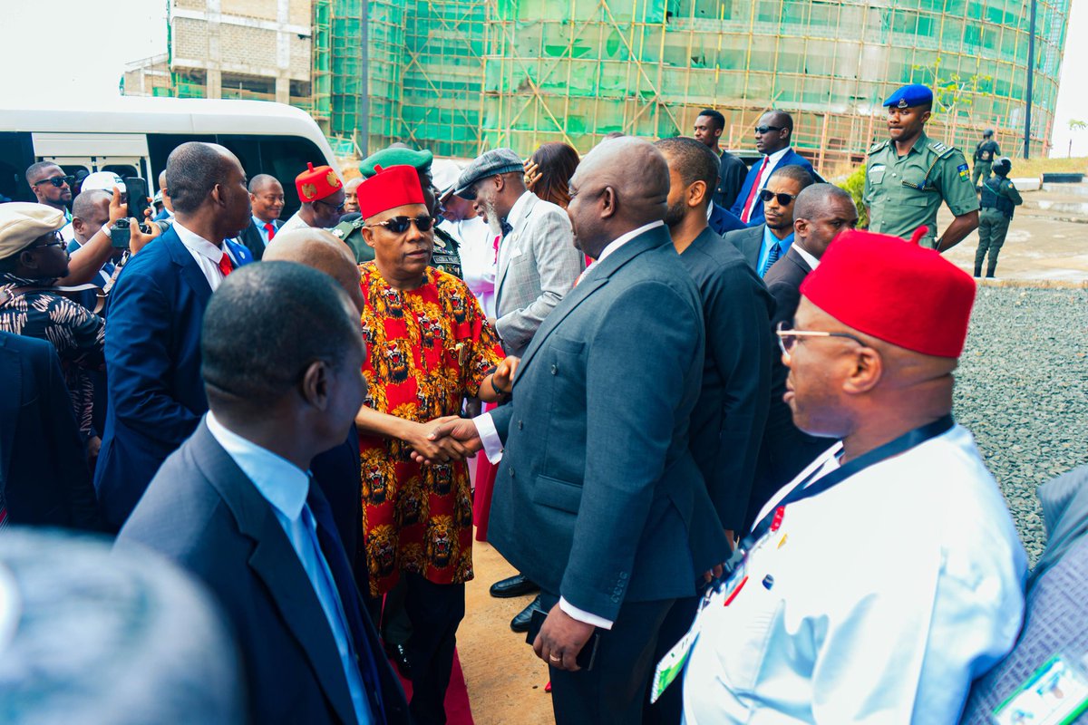 icrcng's tweet photo. Something major may have started in the South East.

In furtherance of its promise to support subnationals in their quest for development, the @ICRCNG—led by DG Dr. @JOBSON_EWALEFOH—joined Vice President Sen. Kashim Shettima (@KashimSM), the Governors of Abia (@alexottiofr), Enugu (@PNMbah), Ebonyi (@FrancisNwifuru), Anambra (@CCSoludo) and Imo States (@Hope_Uzodimma1), alongside Ministers, heads of Federal agencies and captains of industry at the #SouthEastVision2050 Regional Stakeholders Forum.

The tone was unmistakable:

The South East is being boldly reimagined as one unified economic bloc—with a visible competition among governors to deliver infrastructure and economic renaissance.

Action:
FG pledged its support

Governors declared: “The talk is over — this is not just another plan.”

Private sector signalled readiness to finance bankable project.

Now the big question: Is this the Bretton Woods moment of the South East?

Should the region choose to drive its infrastructure and economic rebirth through #PPPs backed by strong private investment, then the @ICRCNG is ready to support the states and their PPP Agencies to structure and deliver viable projects.
@woye1
