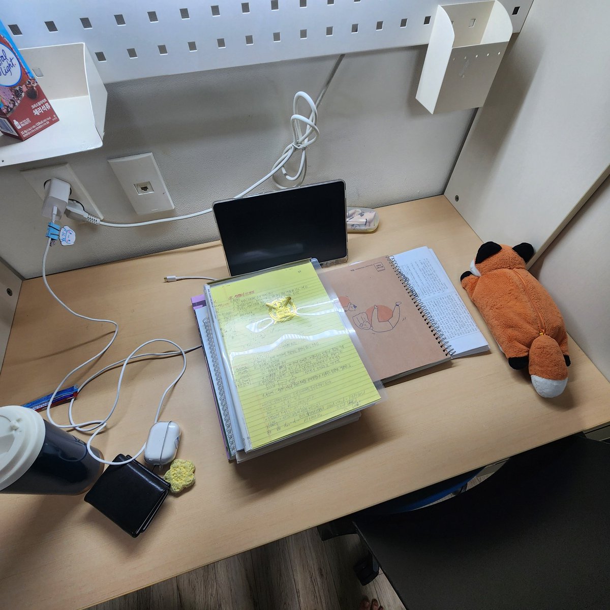 따안나기
(따듯하고안락한나의기숙사라는뜯)