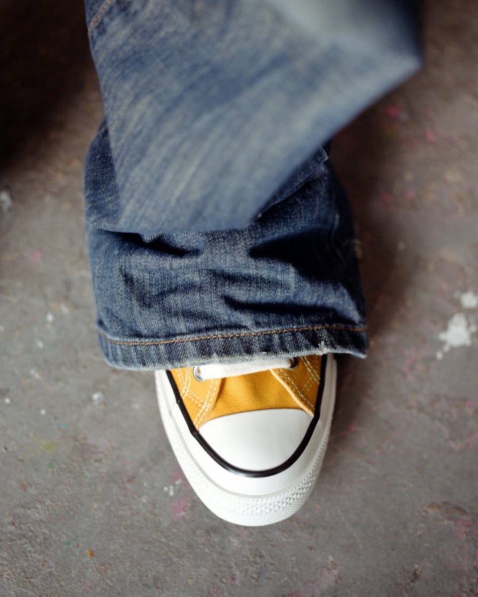 uptod4te's tweet photo. CONVERSE ALL STAR LGCY OX の新作 3カラーが国内2月20日（金）AM0:00 より発売 ［31317342 / 31317340 / 31317341］【コンバース オールスター 新作 イエロー パープル ブラック】
https://t.co/gPontFFsAi https://t.co/3UYhBJOz79