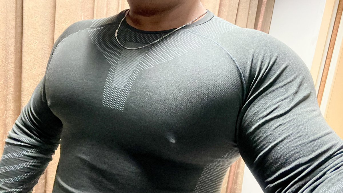 🇹🇼健身臭襪奴 tweet media