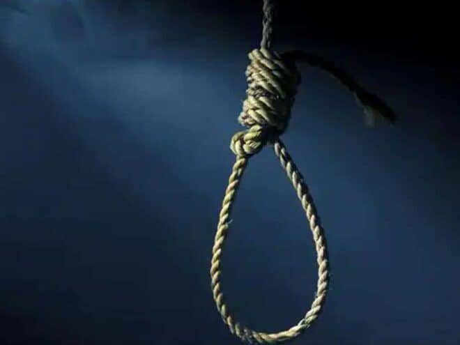 EdemGilbert's tweet photo. Sad News:

Cocoa farmer in the Sefwi area committs suicide due to the pressure from his bank to pay back the loan he took for his cocoa farm. https://t.co/irMqXzy8U7