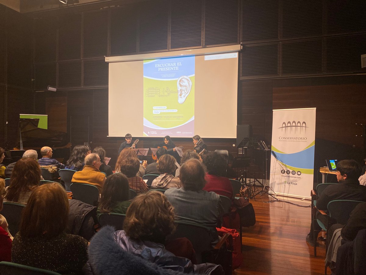 Fundación Caja Rioja tweet media