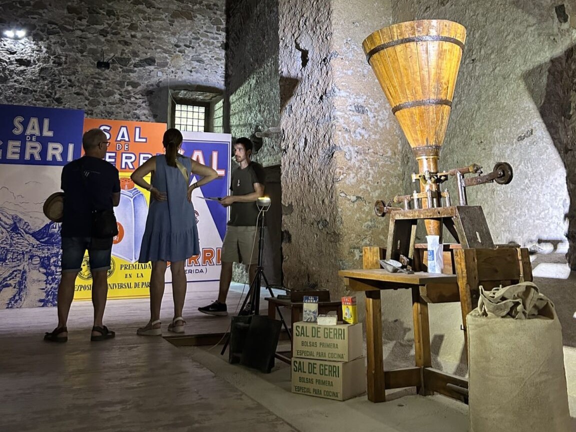 patrimonigencat's tweet image. ✍️ El @govern inscriu el Museu de Gerri de la Sal al Registre de Museus de Catalunya.

🏦 El museu s’incorpora oficialment al sistema museístic català com a museu monogràfic, en reconeixement a la qualitat del projecte i al valor de la seva col·lecció.

🔗 gen.cat/3O2Ir4a