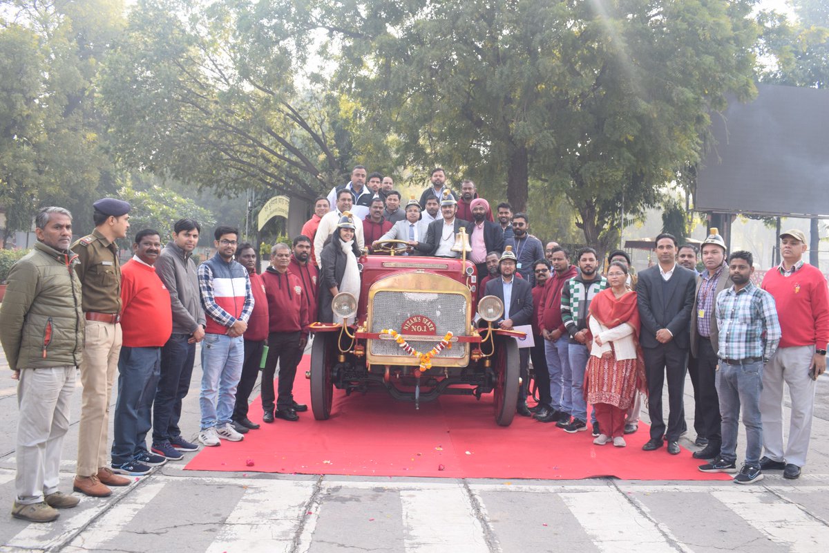 cwslgds's tweet photo. At the Vintage Car Rally 2026, the iconic John Morris Fire Engine from LGDS won two prestigious honours—
• Indian Oil Heritage Preservation Trophy 
• Automotive Trust British Heritage Preservation Trophy 
 CRB Sir announced a ₹50,000 cash prize for its excellent maintenance. https://t.co/kFbjPRpPdf