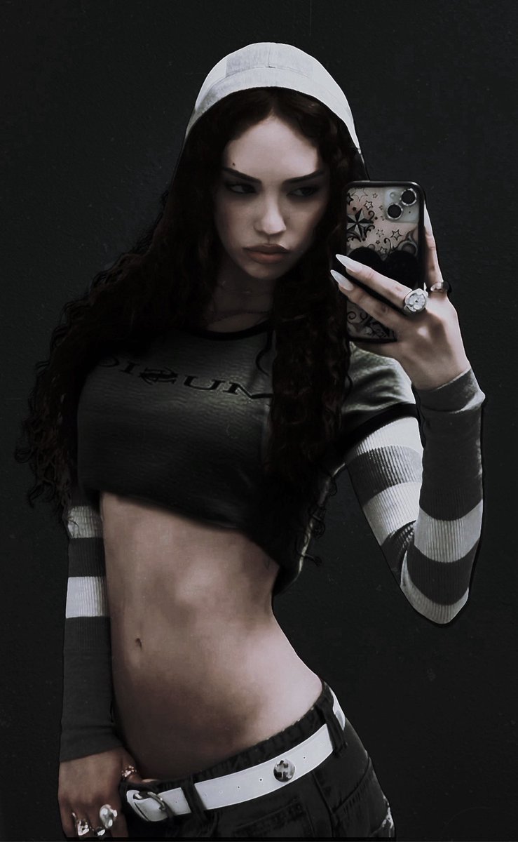 𝓓𝒶𝓃𝒾 ᯓ☆ tweet media