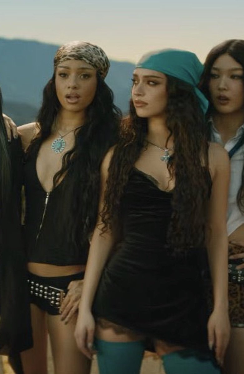 gesù ma cosa gli danno da mangiare a queste