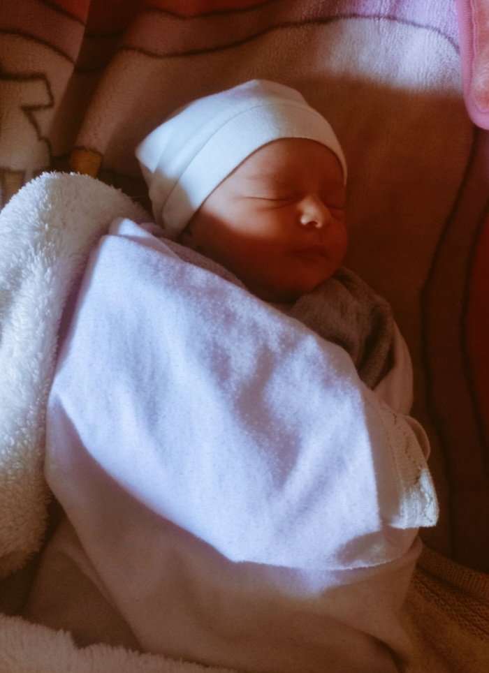 ashrafmugha21's tweet photo. Please help me provide milk and dipares to my newborn daughter Salam.
https://t.co/NA9KcjzR3M https://t.co/ShFiCQiPt5