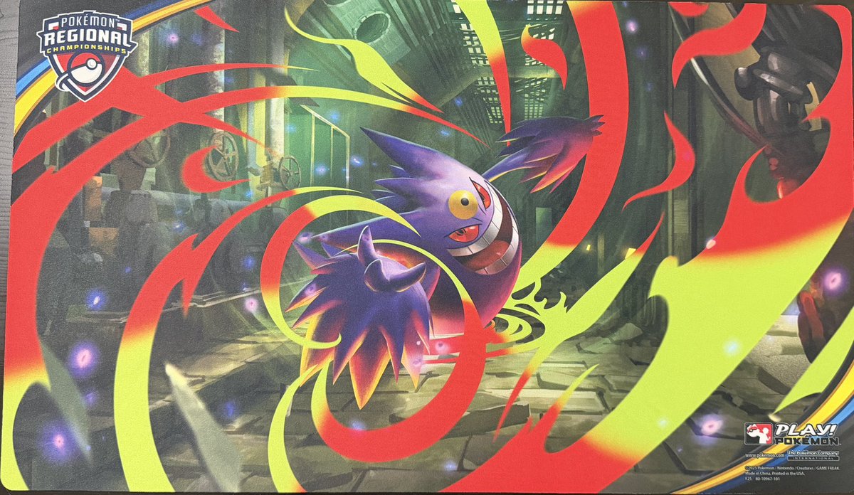 【プレゼント企画🎁】

少し遅くなったのですがササキヒロムチャンネルの2周年とMycalinks Pro1周年のお礼にメガゲンガーのプレイマットをプレゼント！！

今回参加したSydney Regionalのお土産でもあります！！

このアカウント(<a href="/kirikapokeca/">キリカ(ササキヒロム)</a> )と
葉月のアカウント(<a href="/hazuki_pcg/">葉月</a>