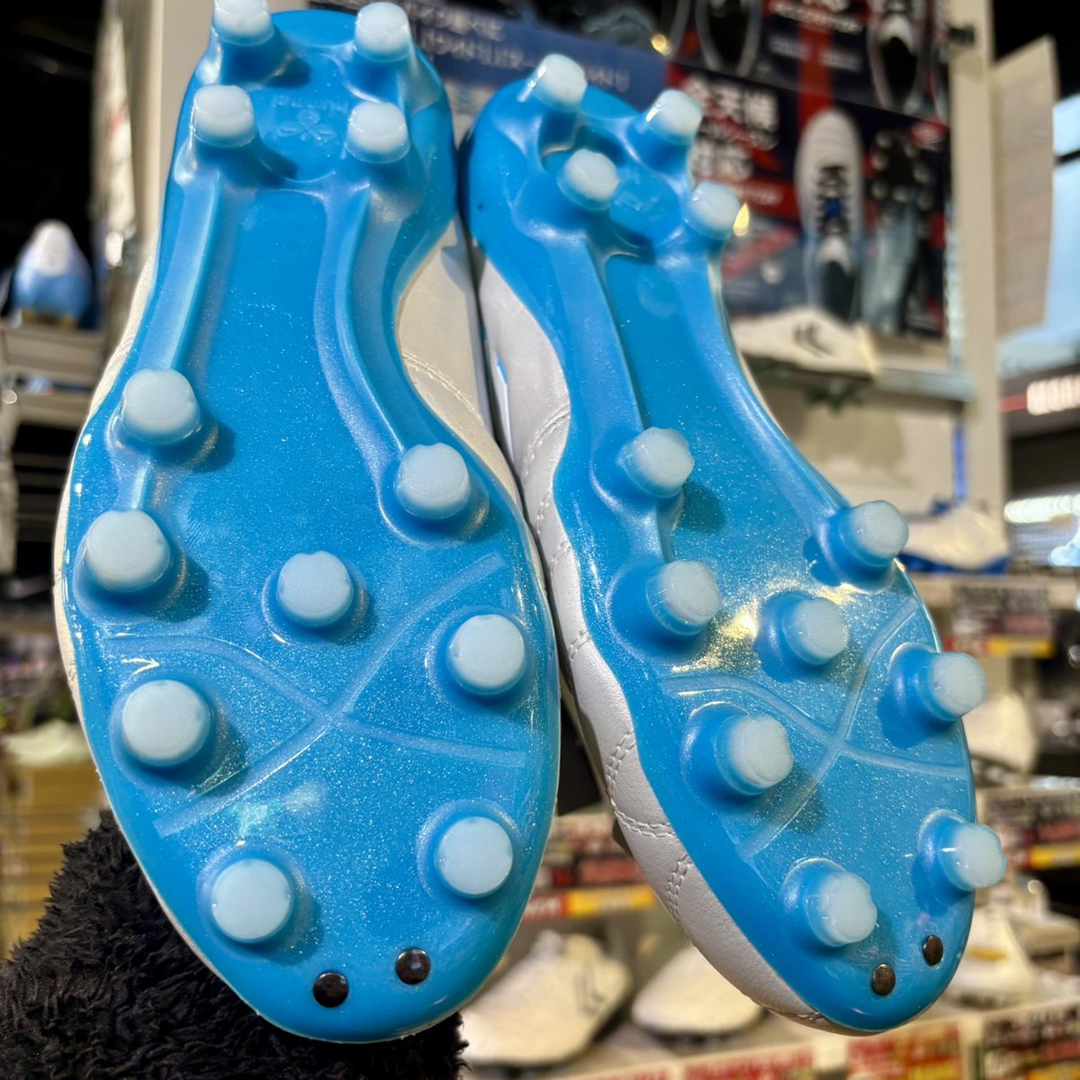 ヴォラート 3 AL】 #hummel より、2026年新作登場 アッパーにマイクロ