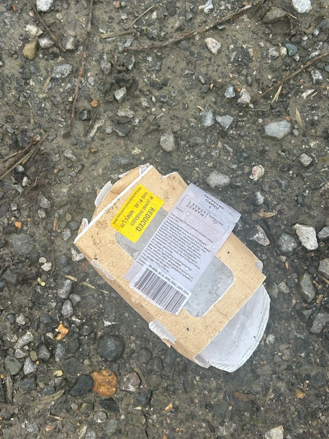 JoCeeRone's tweet photo. @nationalhighways @tonyvaughanMP  This is the mess your workers left last night by my house. You need to arrange to clean up your own mess!! https://t.co/uRhd1NESKj