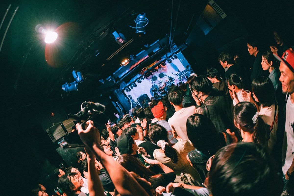 ロイヤルギャル tweet media