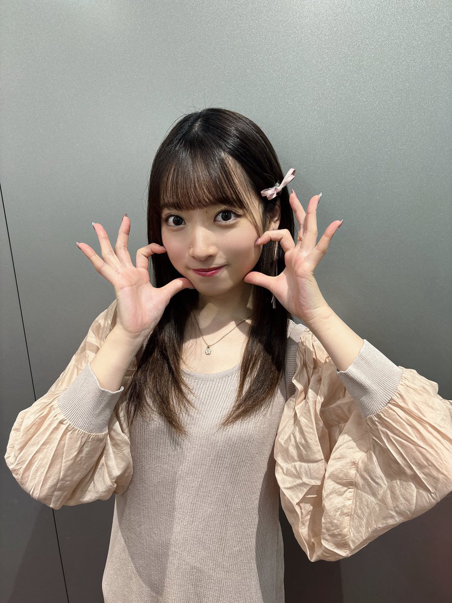 227_staff's tweet image. ⋱ 明後日2/11(水祝) ❥❥オンライン特典会❥❥ ⋰
参加権利つきCD当日販売のお知らせ📢
ㅤ
詳細はこちら▼
nanabunnonijyuuni-mobile.com/s/n110/news/de…

いよいよ、16thシングル特典会始まります✨😚

12月に加入した3期生も初参加です🫶🏻🌈
ぜひお待ちしてます🧚
ㅤ
16thシングル「 #二つの道 」
#ナナニジ