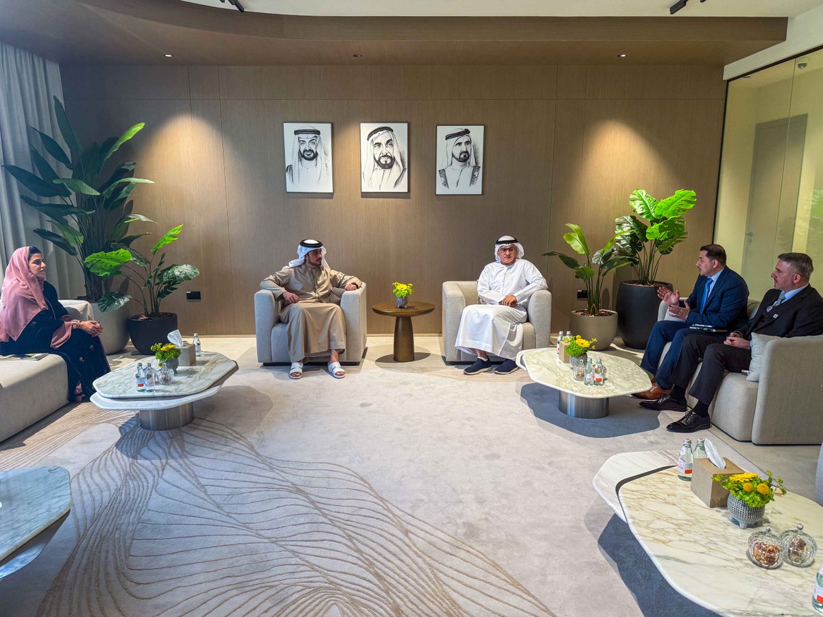 Al Ain University tweet media