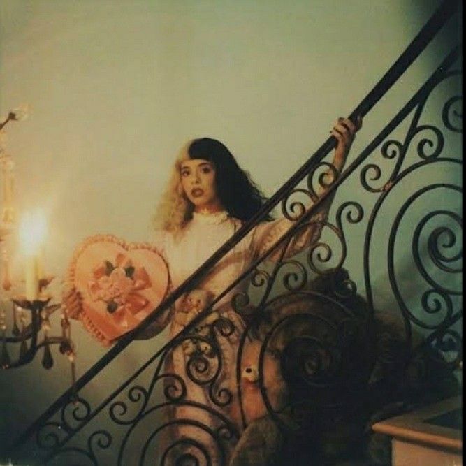 nikandkisses's tweet image. Melanie Martinez's concept is not age play, it's vintage. But y'all are not ready for this conversation.