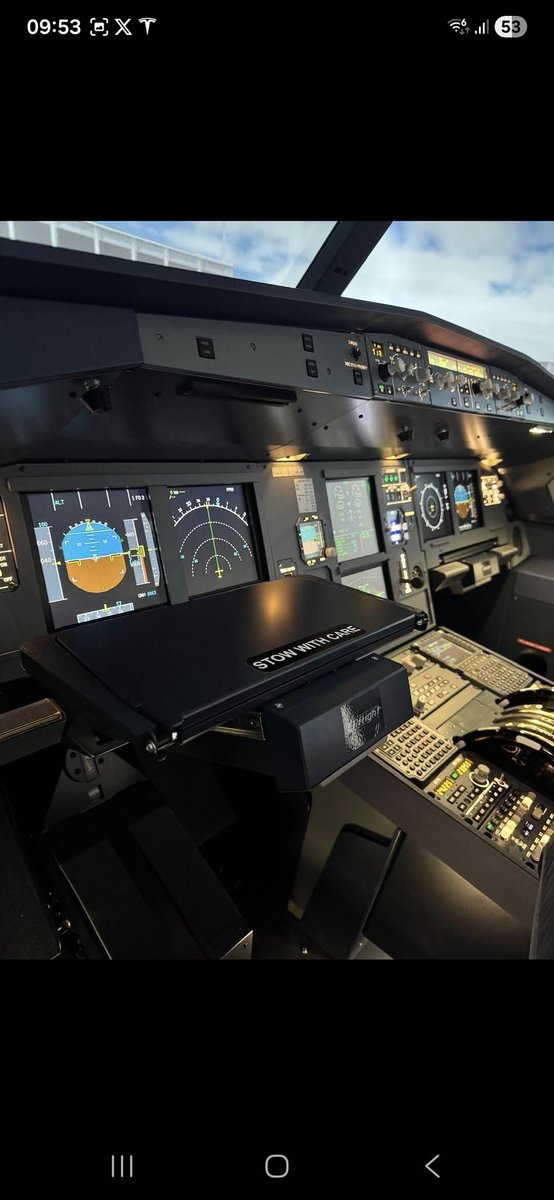 john_lanzone's tweet photo. A320 simulator training today,  departure Gatwick.....what could possibly go wrong 🤔......chocks away. https://t.co/pKZ8H8RL7p