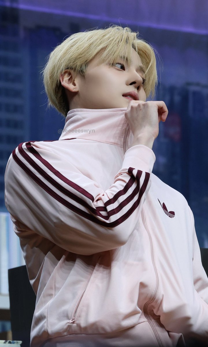 もちごはん tweet media