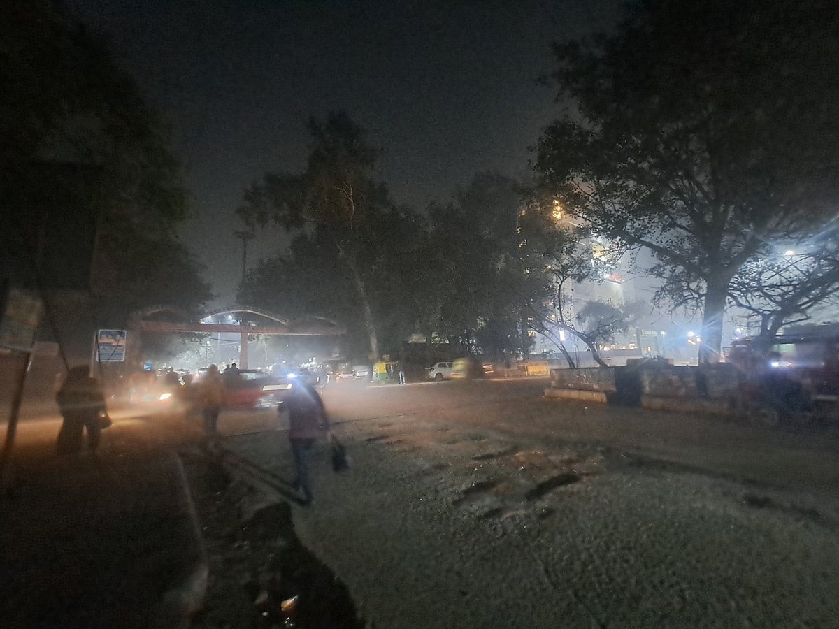 कल्याण पूरी वार्ड tweet media