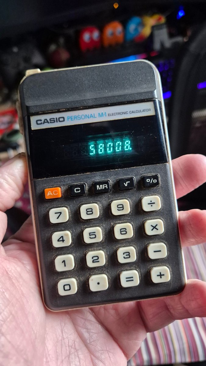 Dad's old calculator fixed! 

<a href="/casiouk/">Casio</a>