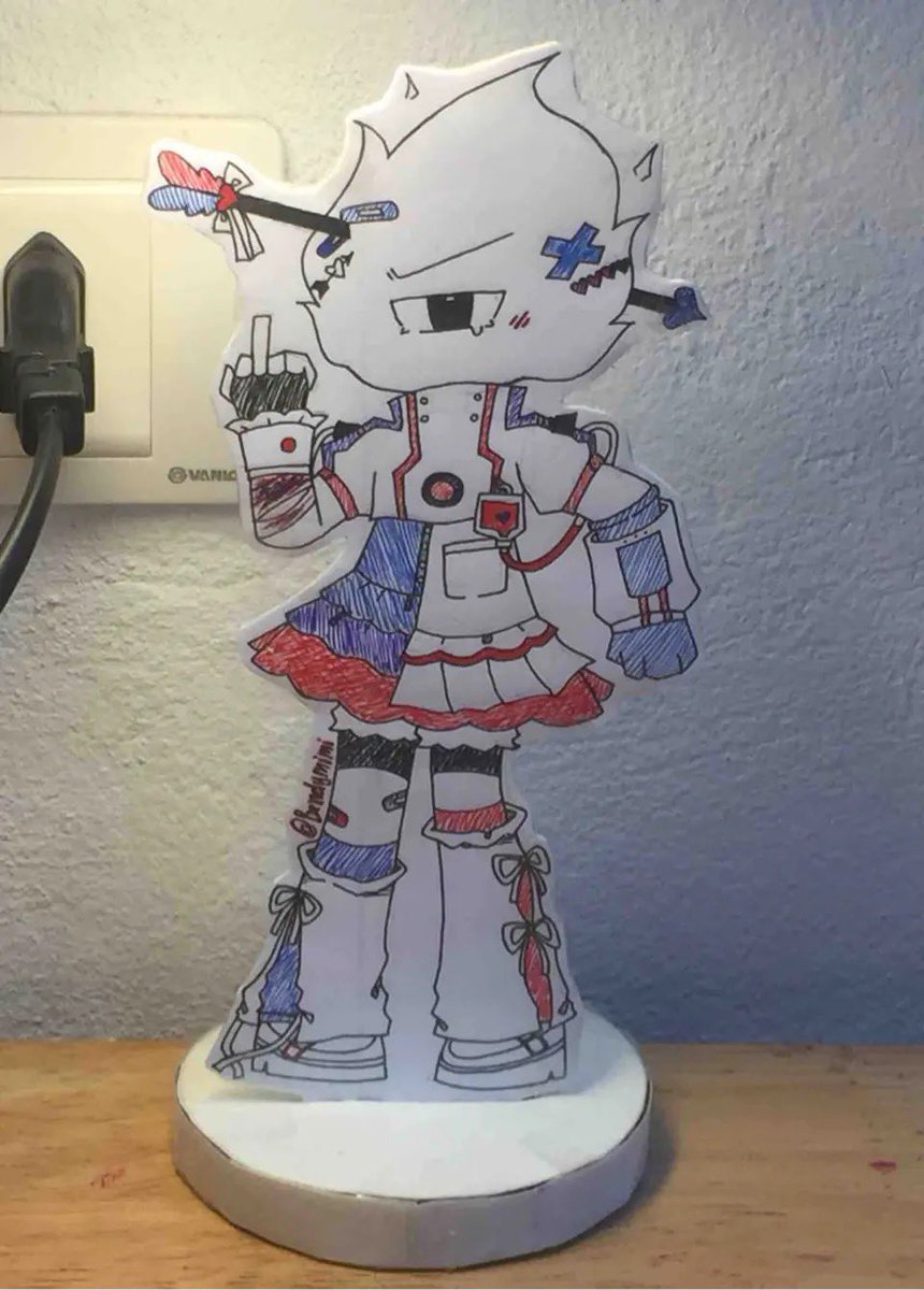 #1. Laziest Artist tweet media