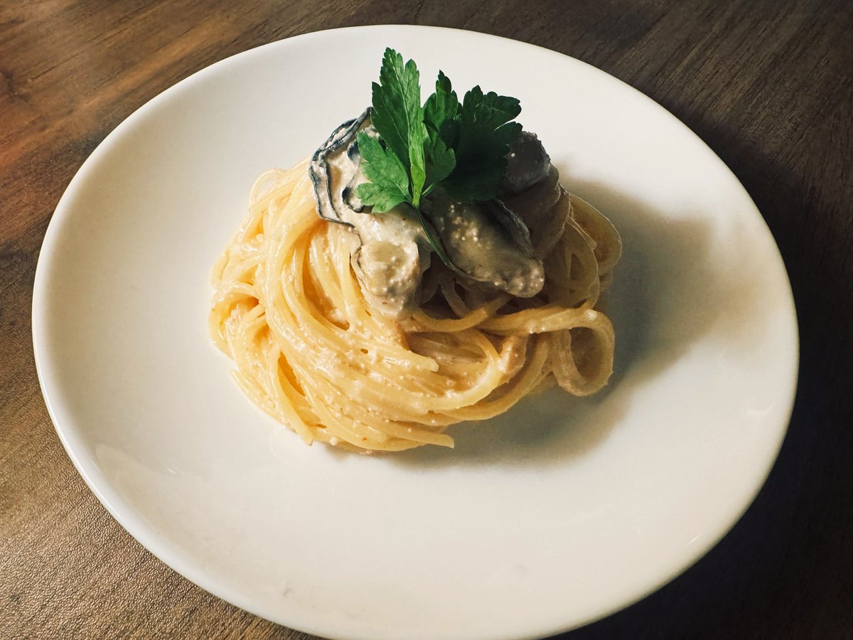 3y3s000's tweet photo. 俺のイタリアン🍝
牡蠣と明太子のクリームパスタ🇮🇹

これは旨みの爆弾や！笑
最後残り一滴もソース残さず完食！

Buono👍

#明太クリームパスタ
#イタリアン
#パスタ料理 https://t.co/k2wr7gvuDZ