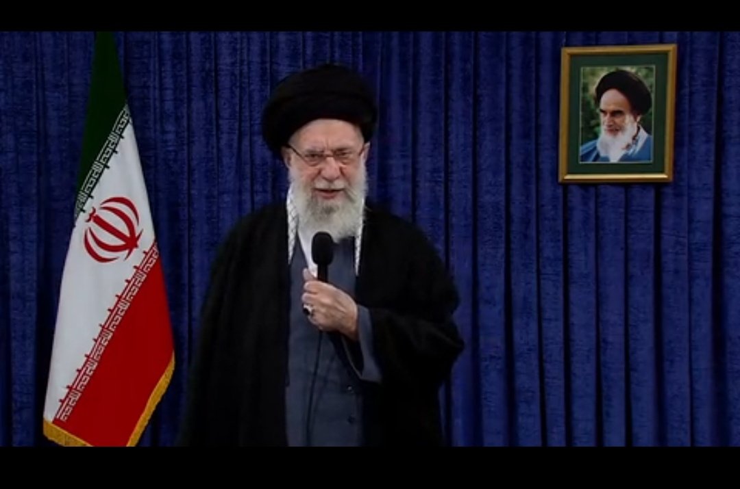 SdZarei's tweet photo. با فرمایشات امروز آقا،اجازه‌ بدین بگم شرکت در راهپیمایی ۲۲ بهمن امسال‌ عین جهاد فی سبیل الله است!!! https://t.co/EJslUBTxmf