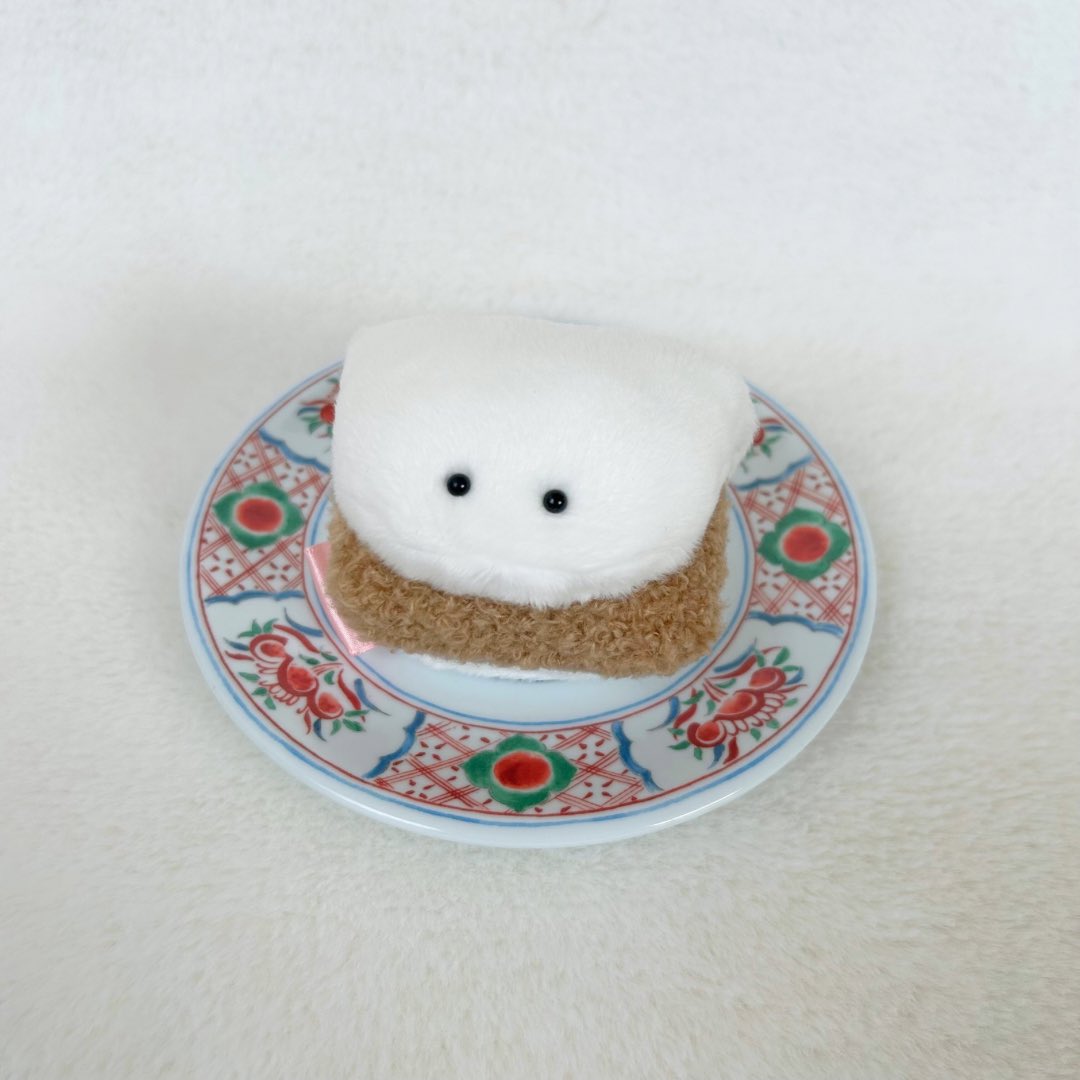 お待たせいたしました🙏✨
本日オンライン販売でお迎えいただいたぬいぐるみ・シール全て送り出しました☺️🍣

ご到着までもうしばらくお待ちください📦💨みんないってらっしゃい❤️

レビューやお迎え報告などいつも本当に励みになっています😭🫶