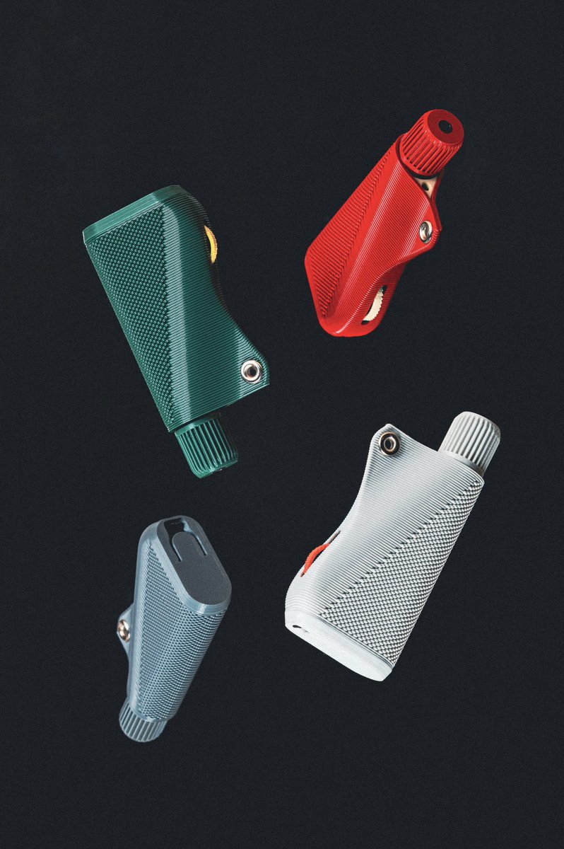 新工芸舎 tweet media