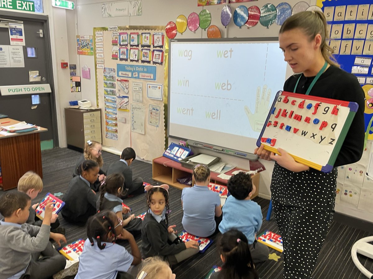 Mrs Monaghan tweet media