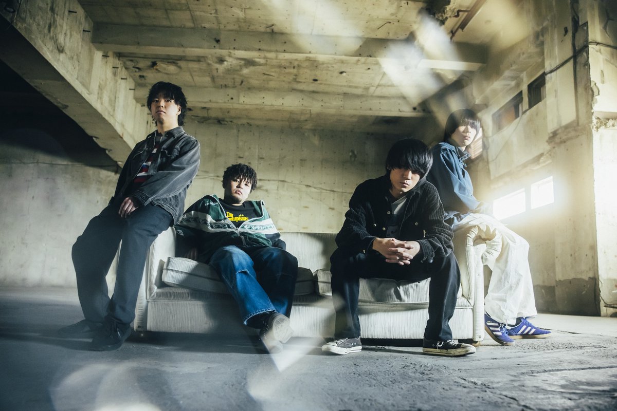 rockinon_com's tweet image. 【インタビュー】

なぜ世界にはロックが必要なのか。その答えを歌うバンドが今ここに現れた──2026年、Cloudyと共にロックの時代が再来する！
rockinon.com/interview/deta…

#ROCKINONJAPAN
#Cloudy